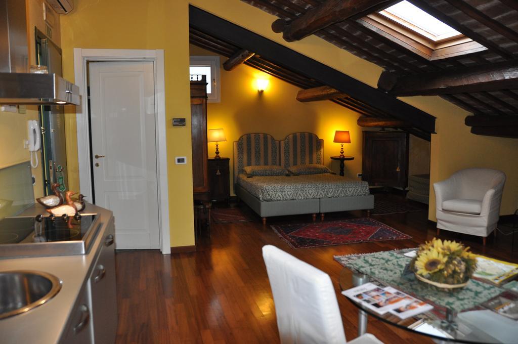 Piazza Nova Guest House フェラーラ 部屋 写真