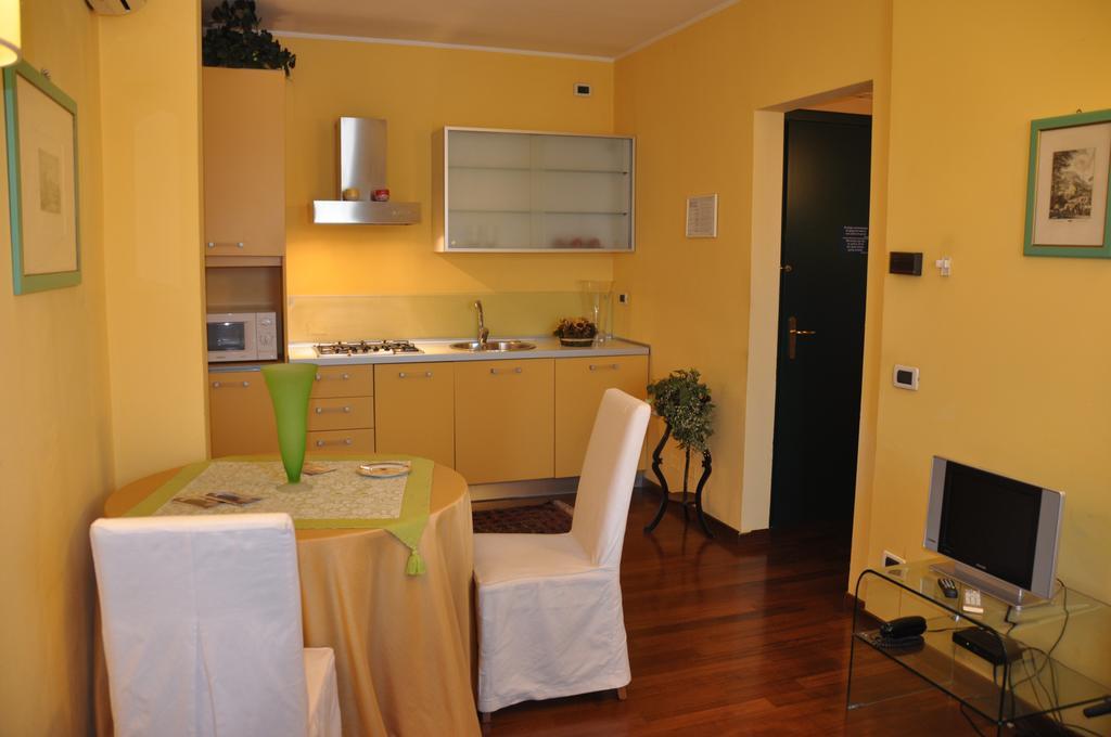 Piazza Nova Guest House フェラーラ 部屋 写真