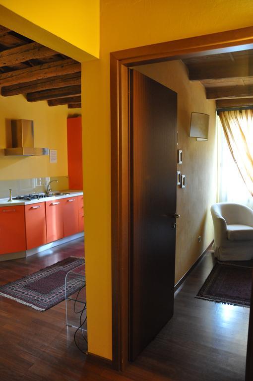 Piazza Nova Guest House フェラーラ 部屋 写真