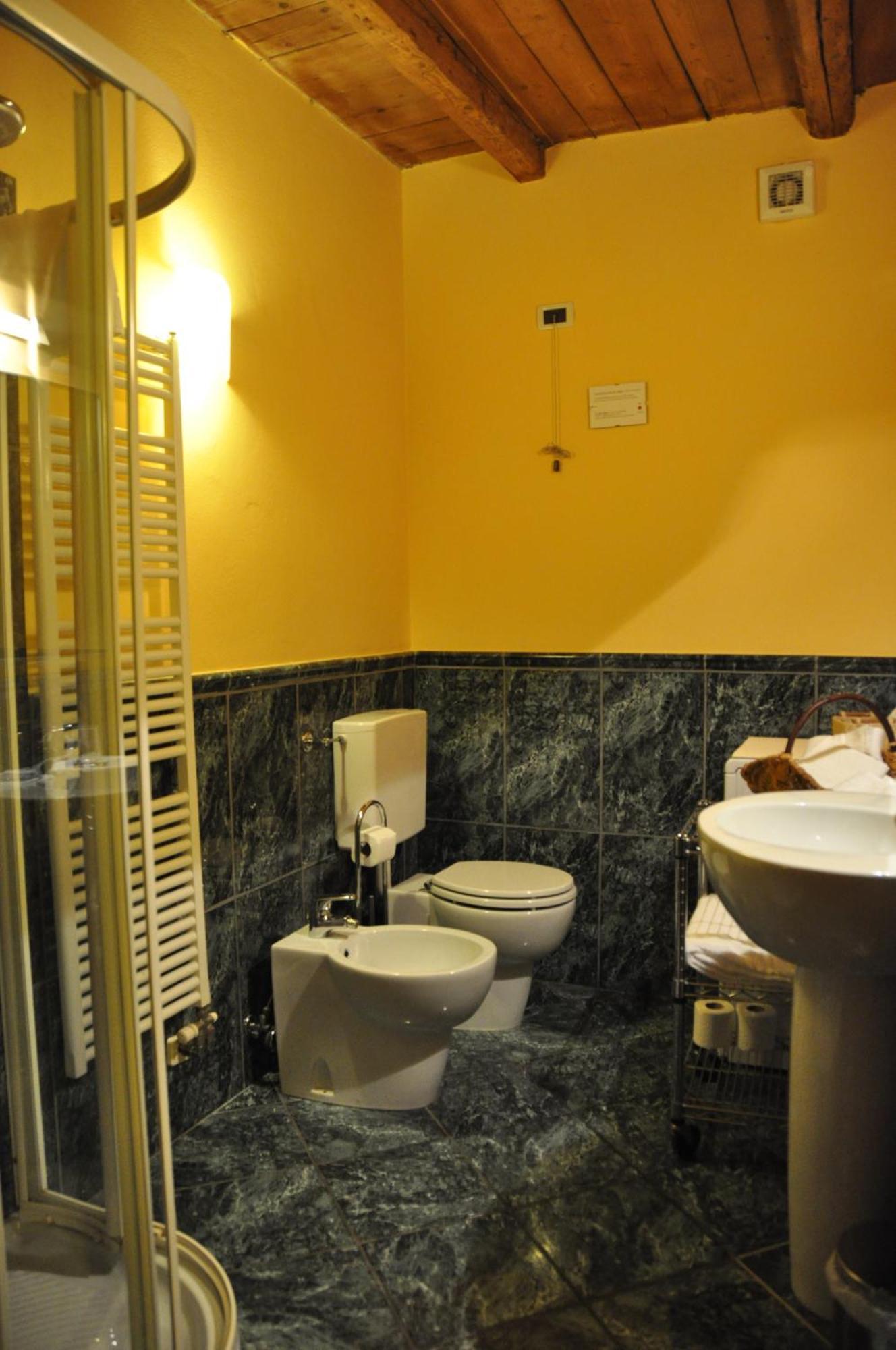 Piazza Nova Guest House フェラーラ 部屋 写真